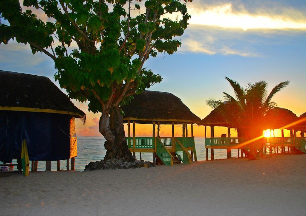 Taufua Beach Fales Lalomanu Habitación foto