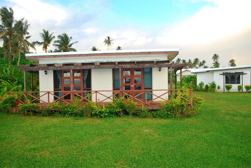 Taufua Beach Fales Lalomanu Habitación foto